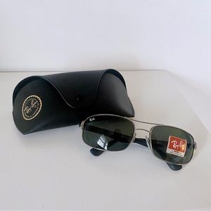 Ray-Ban Sunglasses RB3445